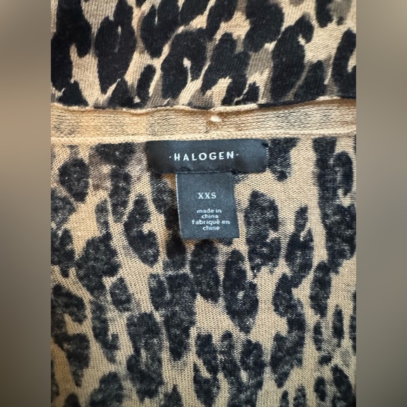 Halogen leopard print cardigan sweater, size xxs - Picture 3 of 5